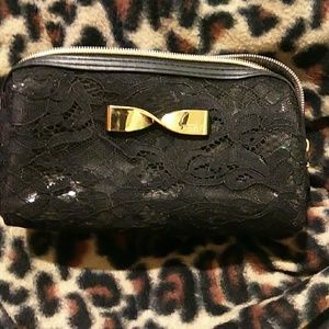 Victoria secret mackup bag